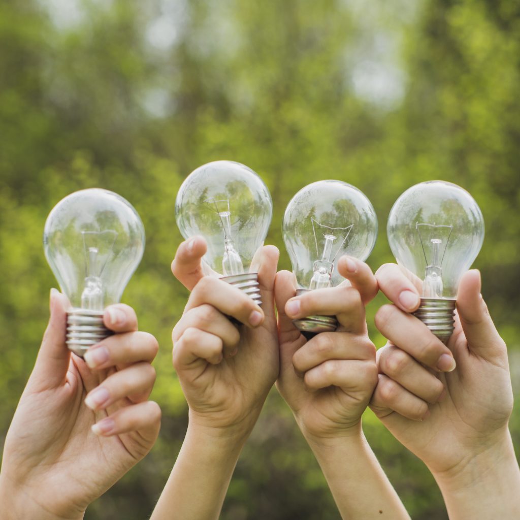 ¿Cuáles son los tipos de bombillas LED? ¿Puedo ponerlas en apliques de pared para dormitorios?